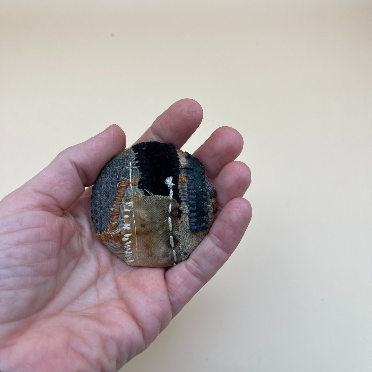 Handcrafted Fibre Art Brooch – Abstract Wearable Art #2 (2.5”)