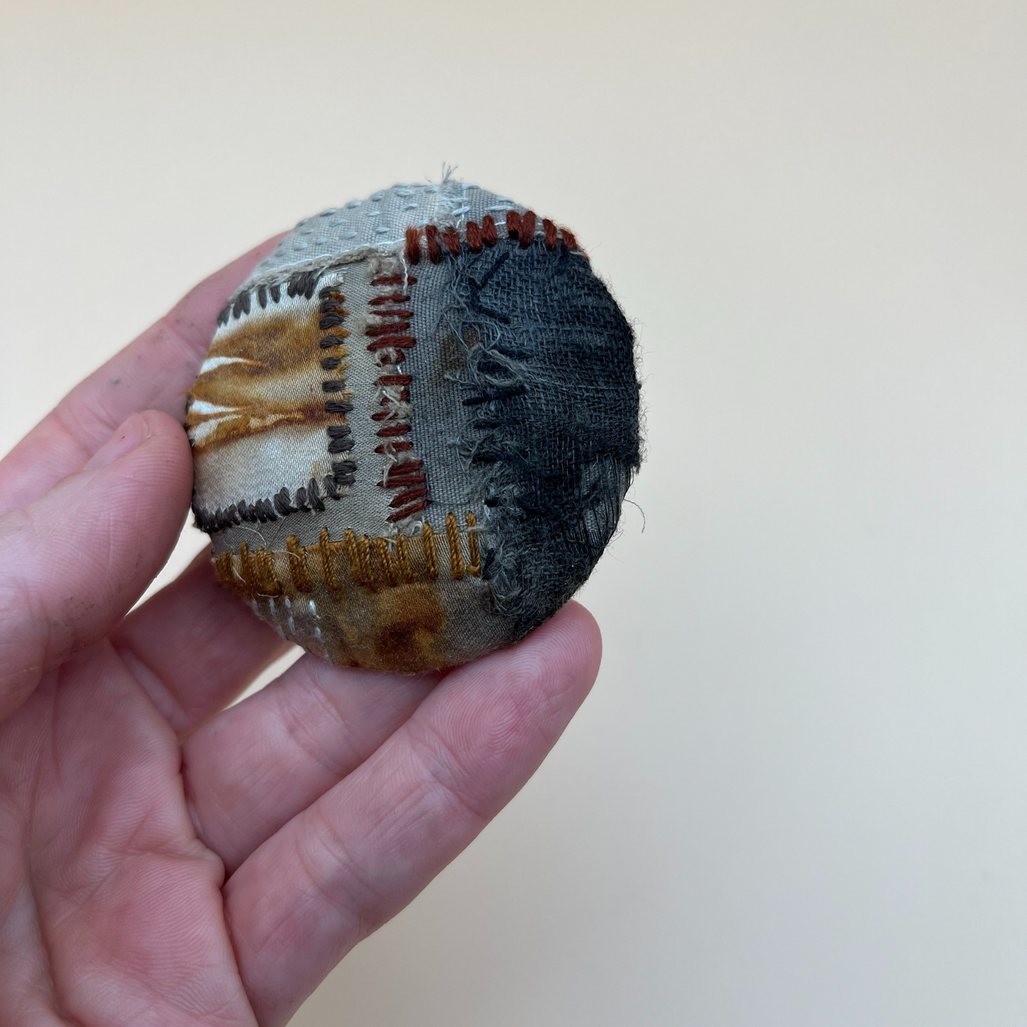 Handcrafted Fibre Art Brooch – Abstract Wearable Art #3 (2.5”)
