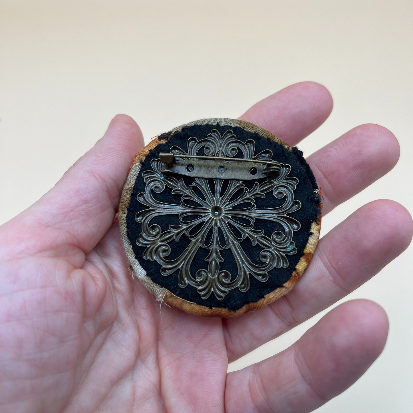 Handcrafted Fibre Art Brooch – Abstract Wearable Art #4 (2.5”)